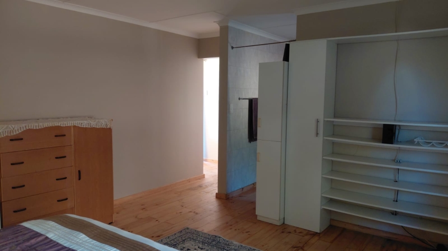 To Let 1 Bedroom Property for Rent in Bergsig Western Cape